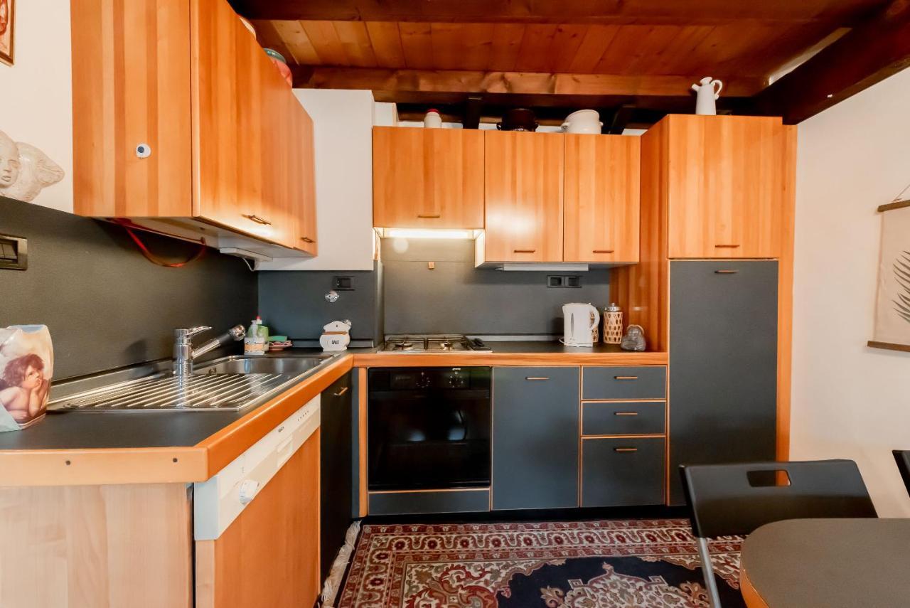 Realkasa Azeglio Apartments Bologna Esterno foto
